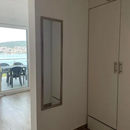 A&A Apartments By The Sea Trogir Exterior photo